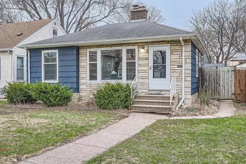 5429 25th Ave S, Minneapolis, MN 55417