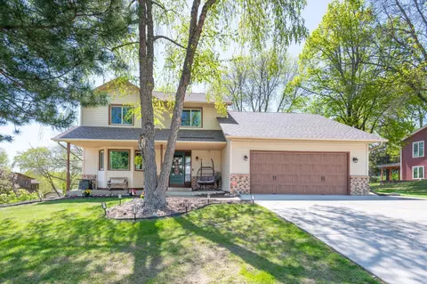 12805 56th Ave N, Plymouth, MN 55442