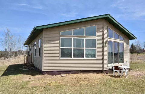 6731 152nd St, Milaca, MN 56353