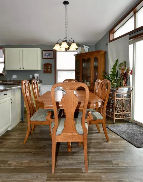 Dining - 6731 152nd St, Milaca, MN 56353 photo 2 of 4