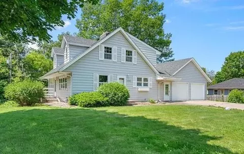 10916 Oxborough Ave S, Bloomington, MN 55437