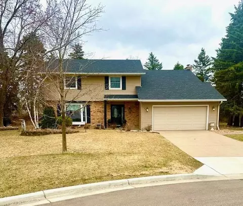 13964 Euclid Ct, Apple Valley, MN 55124