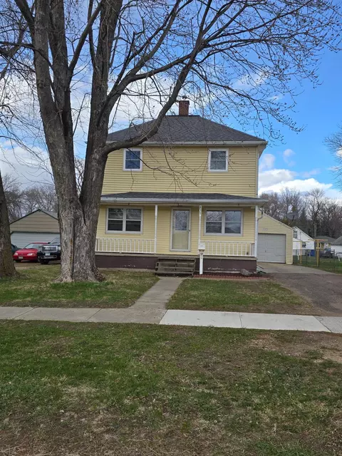 831 W Main St, Pipestone, MN 56164