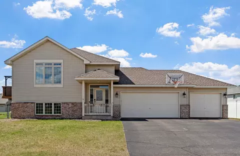 24324 Pierce Path NE, East Bethel, MN 55005