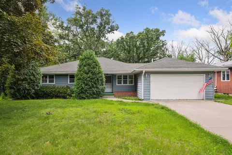 9017 W 31st St, Saint Louis Park, MN 55426