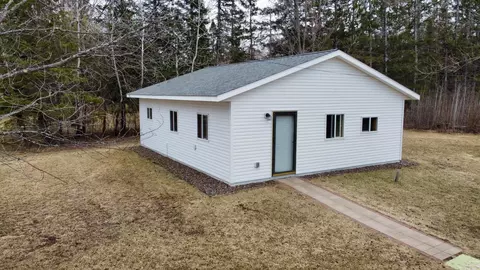 5672 County Road 12, Kettle River, MN 55757