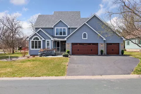 3771 Woodland Trl, Eagan, MN 55123