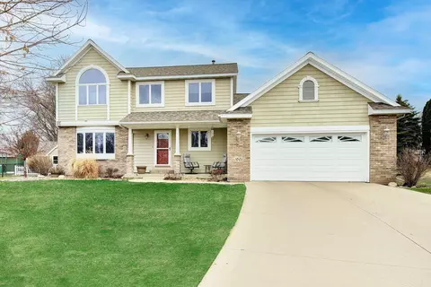 1001 4th Pl NW, Kasson, MN 55944