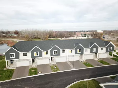 6654 141st Ter, Savage, MN 55378