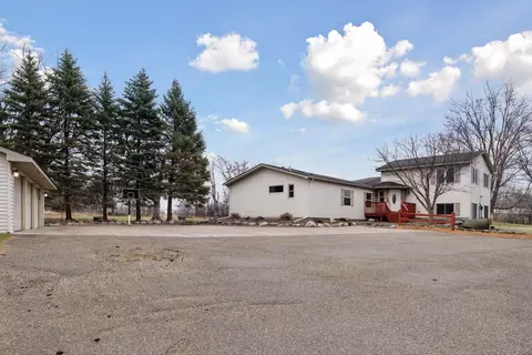 Exterior - 34115 Malmberg Ave, Lindstrom, MN 55045 photo 6 of 11