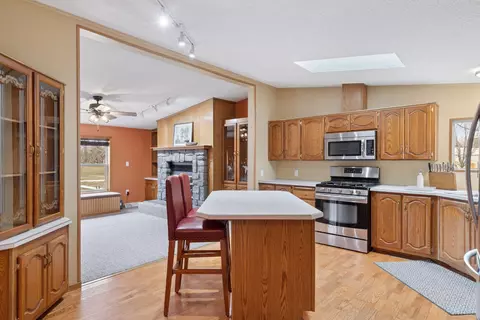 Kitchen - 34115 Malmberg Ave, Lindstrom, MN 55045 photo 2 of 4