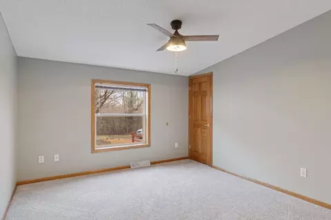 Bedroom - 34115 Malmberg Ave, Lindstrom, MN 55045 photo 3 of 10