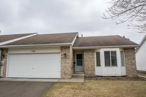 14118 Essex Ln, Apple Valley, MN 55124