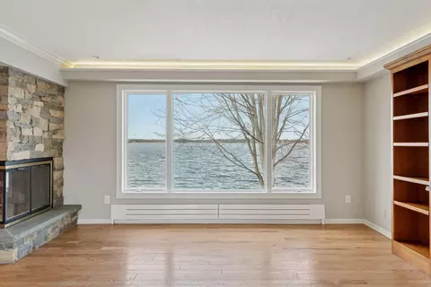 Living - 2705 County Road 19, Maple Plain, MN 55359 photo 3 of 13