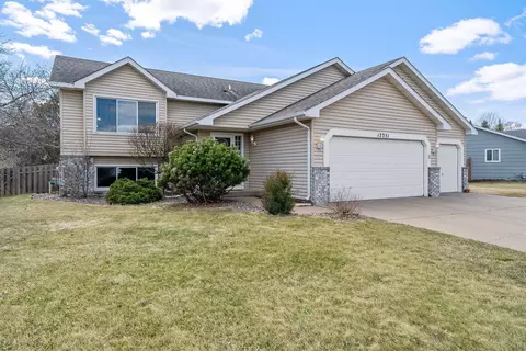 12331 Zea St NW, Coon Rapids, MN 55433
