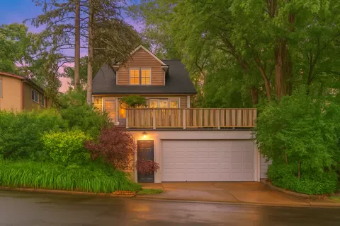 241 Cecil St SE, Minneapolis, MN 55414