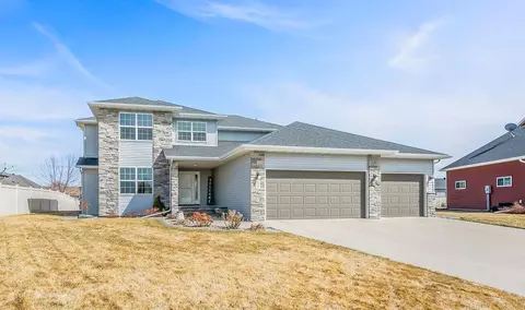 1408 72nd Ave S, Fargo, ND 58104