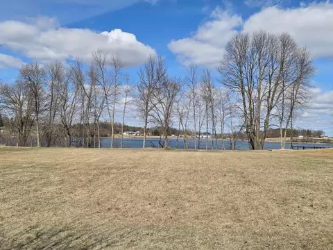 96 Park View Dr, Vergas, MN 56587