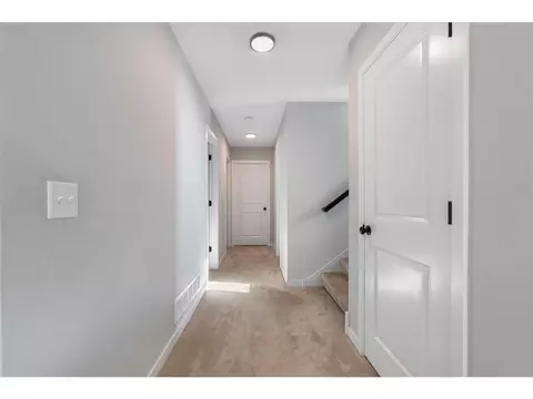 Entry Way - 1449 19th St SE, Saint Cloud, MN 56304 photo 4 of 4