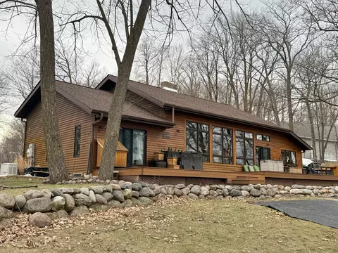 33921 Lake Seven Trl, Frazee, MN 56544