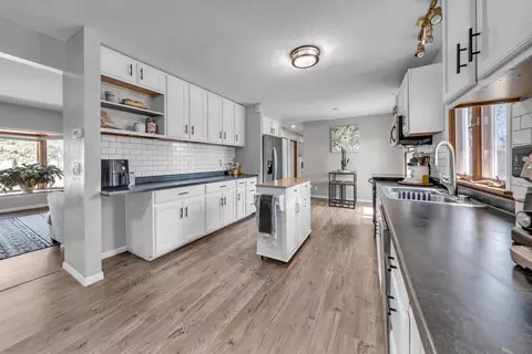 502 Seminole Ave, Osceola, WI 54020