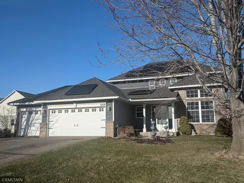 16418 Fairgreen Ave, Lakeville, MN 55044