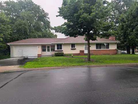640 E 68th St, Richfield, MN 55423