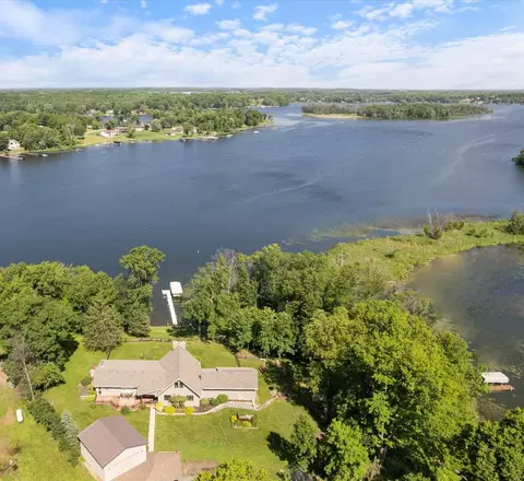 49370 Amble Ave, Stanchfield, MN 55080
