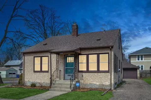 1001 Orchard Ave, Saint Paul, MN 55103