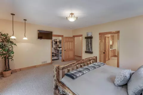 Bedroom - 31690 Large Pine Trl, Laporte, MN 56461 photo 2 of 6