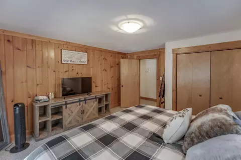 Bedroom - 31690 Large Pine Trl, Laporte, MN 56461 photo 3 of 6