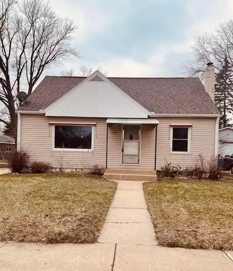 1101 8th Ave NE, Rochester, MN 55906