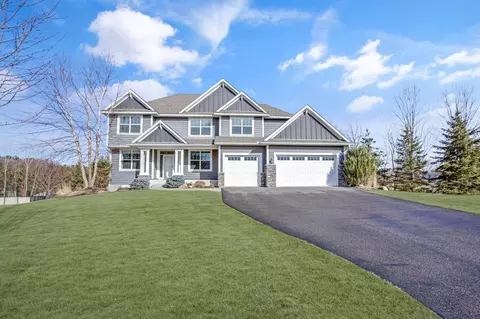 9080 Princeton Cir, Woodbury, MN 55125