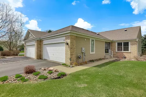 3892 Martin Ct, Hastings, MN 55033