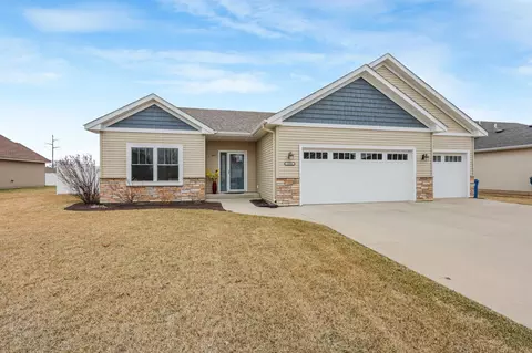 1454 Osauka Rd NE, Sauk Rapids, MN 56379