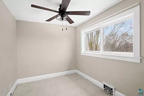 4801 W 5th St, Duluth, MN 55807 photo 17
