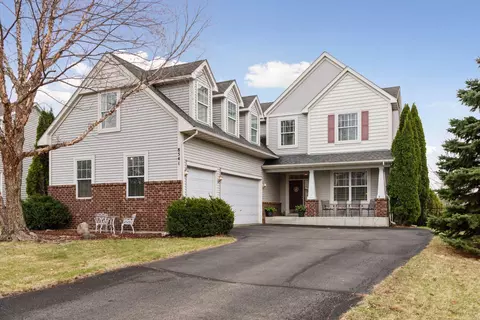 8541 Allegheny Grove Blvd, Victoria, MN 55386