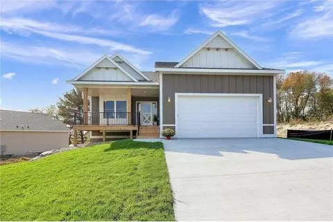 3276 Allison Ln NE, Rochester, MN 55906
