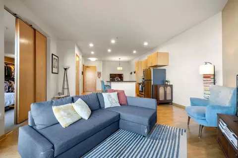 3640 Wooddale Ave S #218, Saint Louis Park, MN 55416