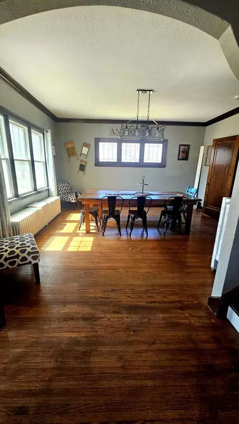 Dining - 1104 2nd Ave N, Wheaton, MN 56296 photo 1 of 5