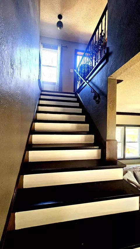 Entry Way - 1104 2nd Ave N, Wheaton, MN 56296 photo 6 of 7
