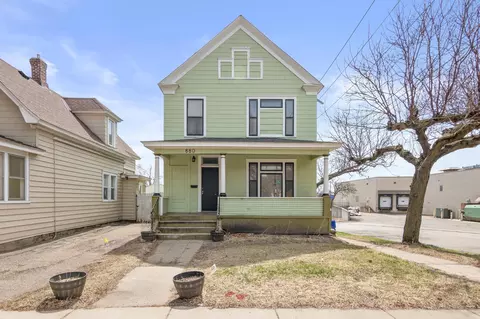 880 York Ave, Saint Paul, MN 55106