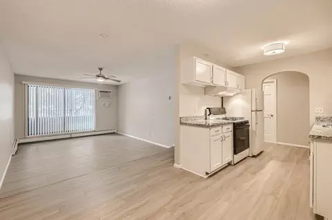 7310 York Ave S #107-4, Edina, MN 55435