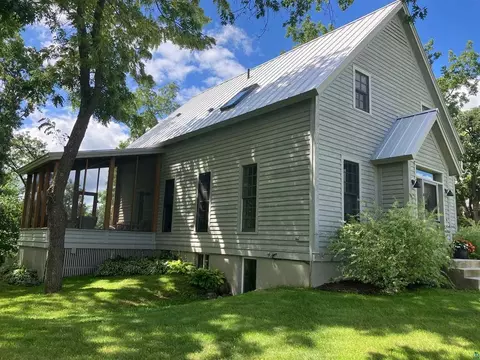 6025 115th St, Northfield, MN 55057