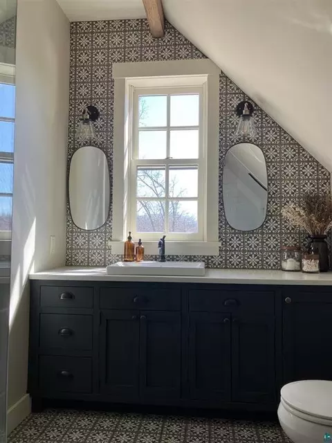 Bath - 6025 115th St, Northfield, MN 55057 photo 1 of 2