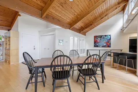 Dining - 2887 Lake Shore Ave, Maple Plain, MN 55359 photo 3 of 4