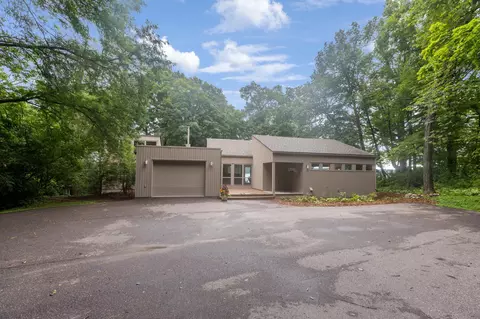 Exterior - 2887 Lake Shore Ave, Maple Plain, MN 55359 photo 3 of 12