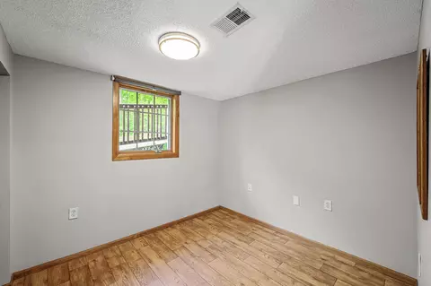 Bedroom - 2235 Chestnut Rd, Hamel, MN 55340 photo 6 of 6