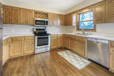 Kitchen - 4316 Thru St, Saint Cloud, MN 56303 photo 3 of 3