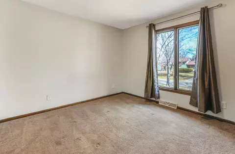 Bedroom - 4316 Thru St, Saint Cloud, MN 56303 photo 3 of 5